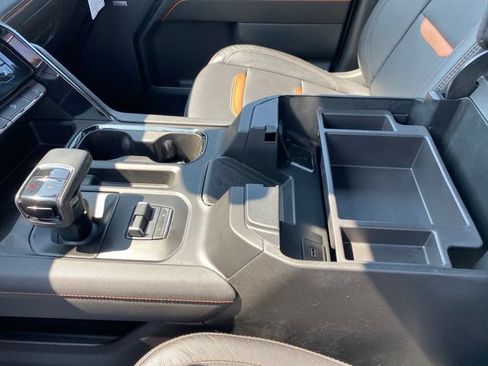 Certified 2024 GMC Sierra 1500 AT4 w/ AT4 Premium Package AWD/4WD image 13