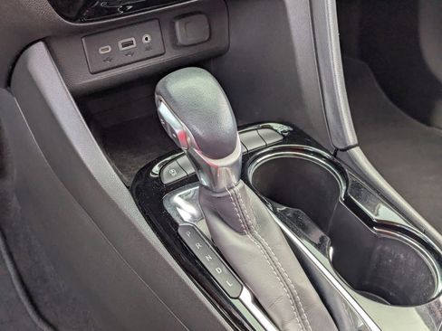 Used 2023 Buick Encore GX Essence w/ Experience Buick Package image 31