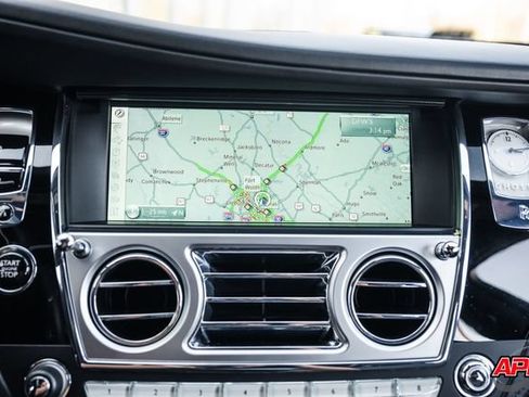 Used 2017 Rolls-Royce Ghost RWD image 79