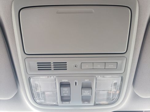 Used 2022 Honda CR-V EX-L image 21