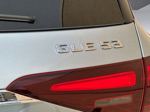 New 2025 Mercedes-Benz GLE 53 AMG 4MATIC image 18