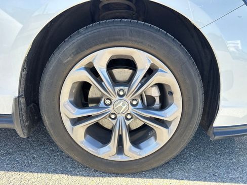 Used 2024 Honda Accord EX image 3