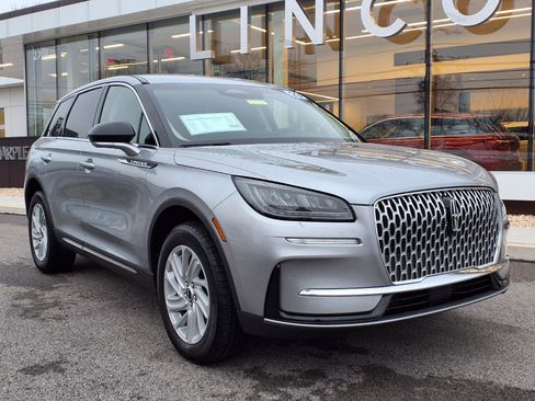 Certified 2023 Lincoln Corsair AWD image 1