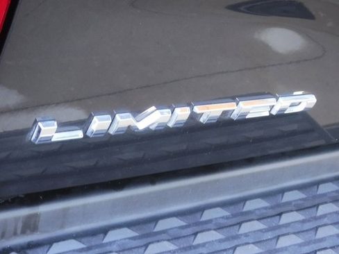 Used 2020 RAM 3500 Limited image 19