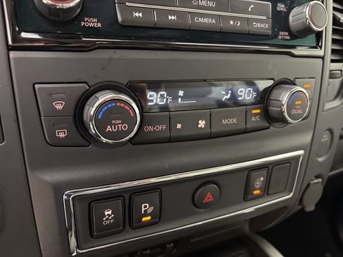 Certified 2024 Nissan Titan SV w/ SV Convenience Package image 34