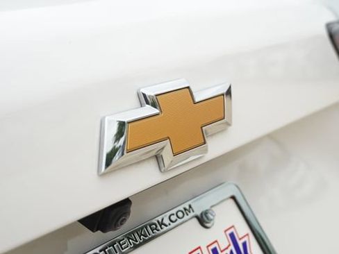 Used 2026 Chevrolet Equinox LT image 12