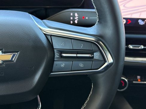Used 2024 Chevrolet Equinox EV LT w/ LPO, All-Weather Mat Package AWD/4WD image 35