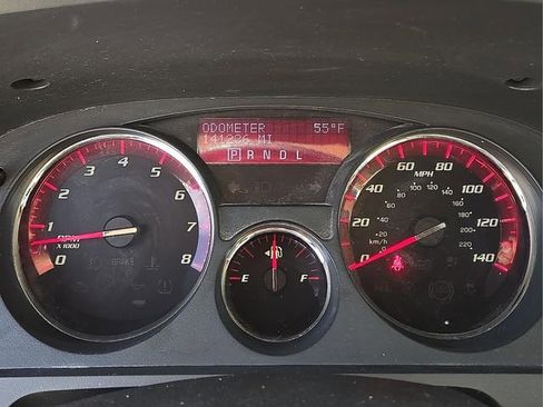 Used 2011 GMC Acadia Denali image 29