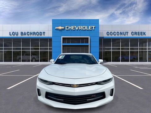 Used 2016 Chevrolet Camaro LT RWD image 3