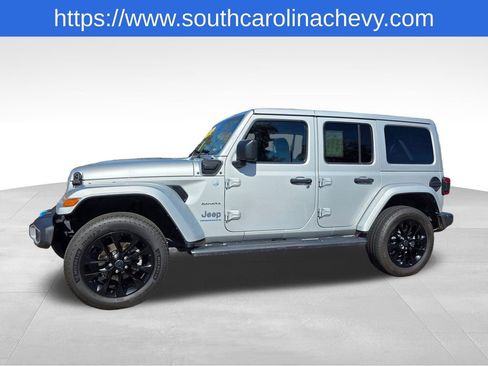 Used 2024 Jeep Wrangler Unlimited Sahara image 35