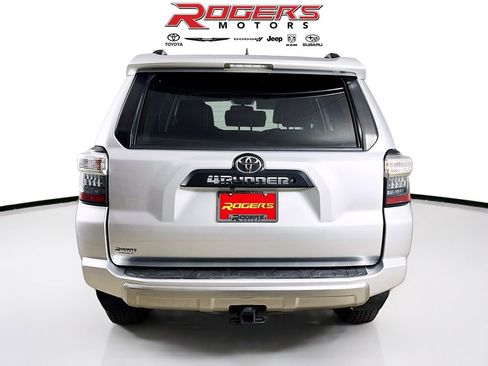 Certified 2019 Toyota 4Runner TRD Off-Road Premium image 6