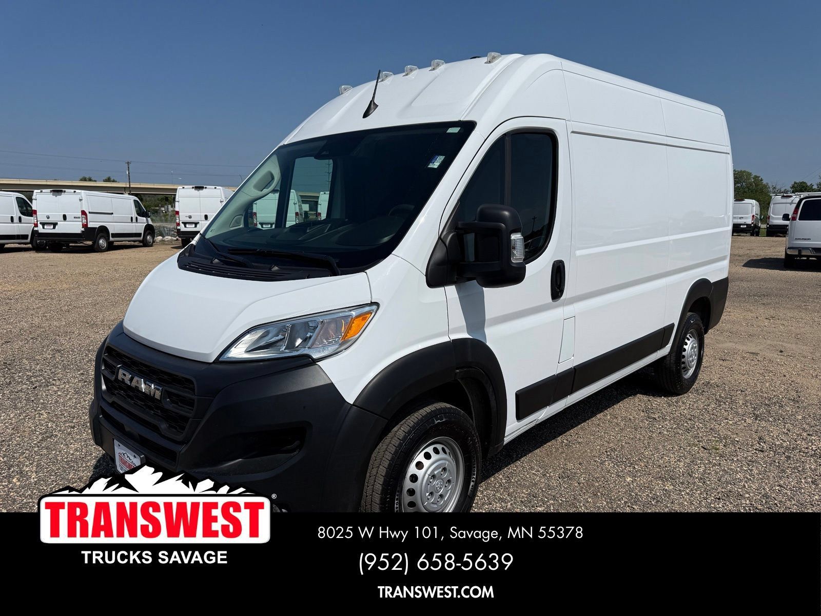 Used 2025 RAM ProMaster 2500 w/ Convenience Group FWD image 1