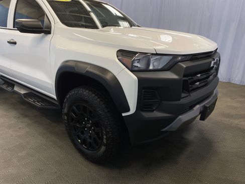 Used 2024 Chevrolet Colorado Trail Boss image 48