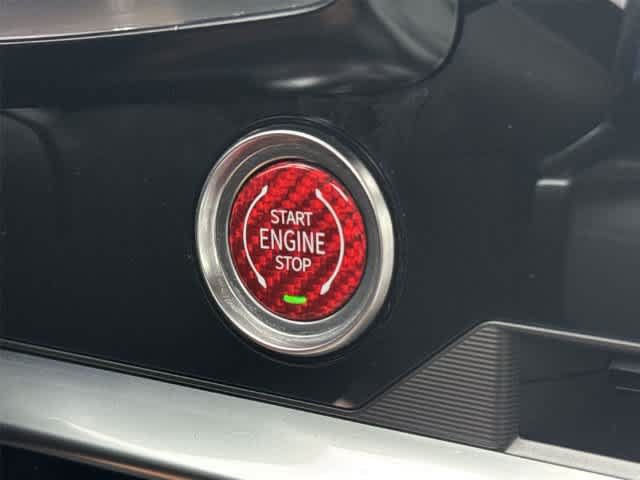 Used 2025 Chevrolet Corvette E-Ray AWD/4WD image 29