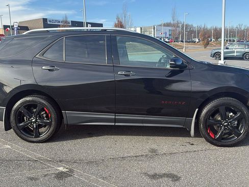 Used 2020 Chevrolet Equinox Premier w/ Premier Redline Edition image 4