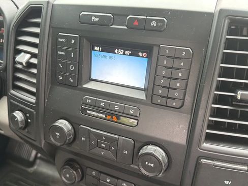 Used 2020 Ford F150 XL w/ Equipment Group 101A Mid RWD image 10