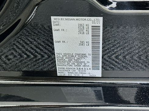 Used 2025 Nissan Altima 2.5 SV image 12