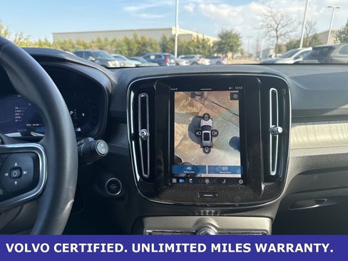 Certified 2023 Volvo XC40 B4 Plus w/ Driver Assist Package image 24