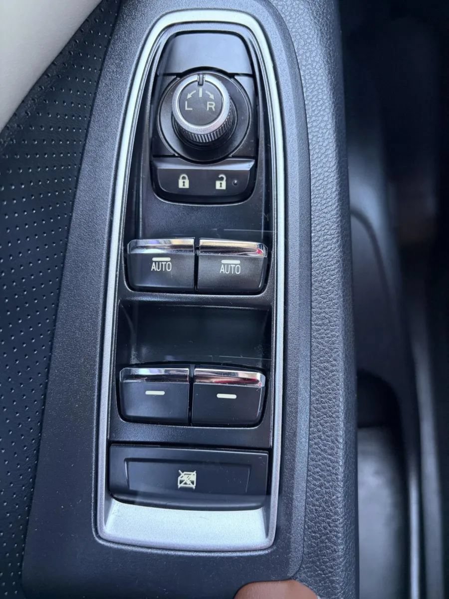 Used 2019 Subaru Ascent Touring AWD/4WD image 30