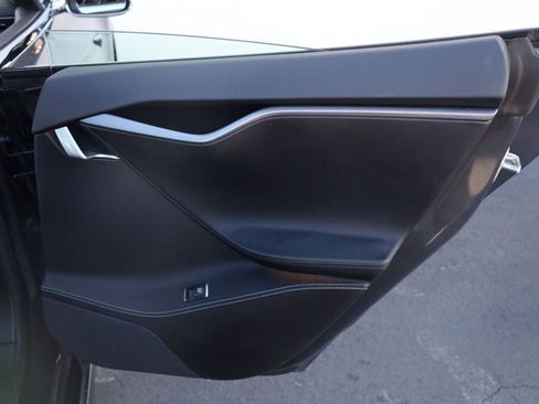 Used 2018 Tesla Model S 75D image 20