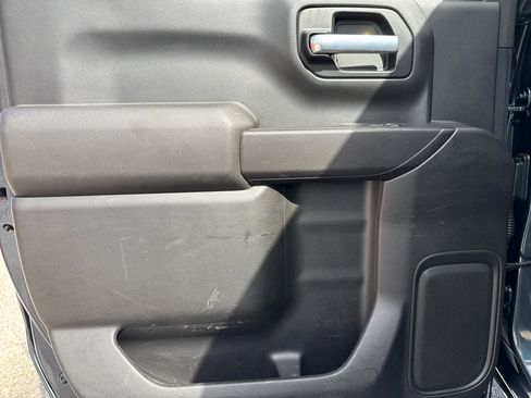 Used 2021 Chevrolet Silverado 1500 Custom Trail Boss image 24