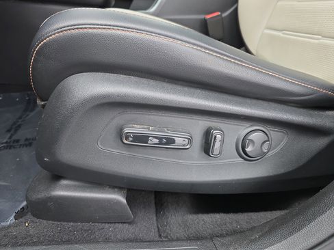 Certified 2023 Honda CR-V Sport Touring image 29