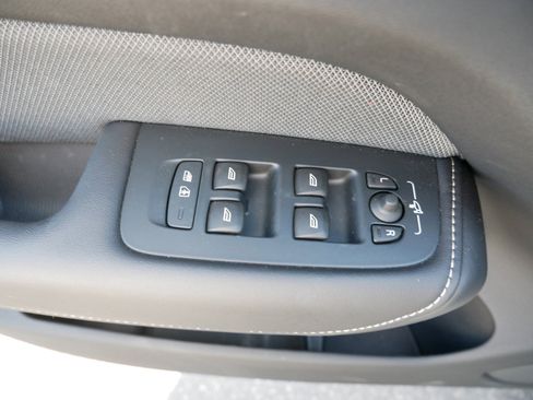 Certified 2024 Volvo XC60 T8 Polestar AWD/4WD image 18