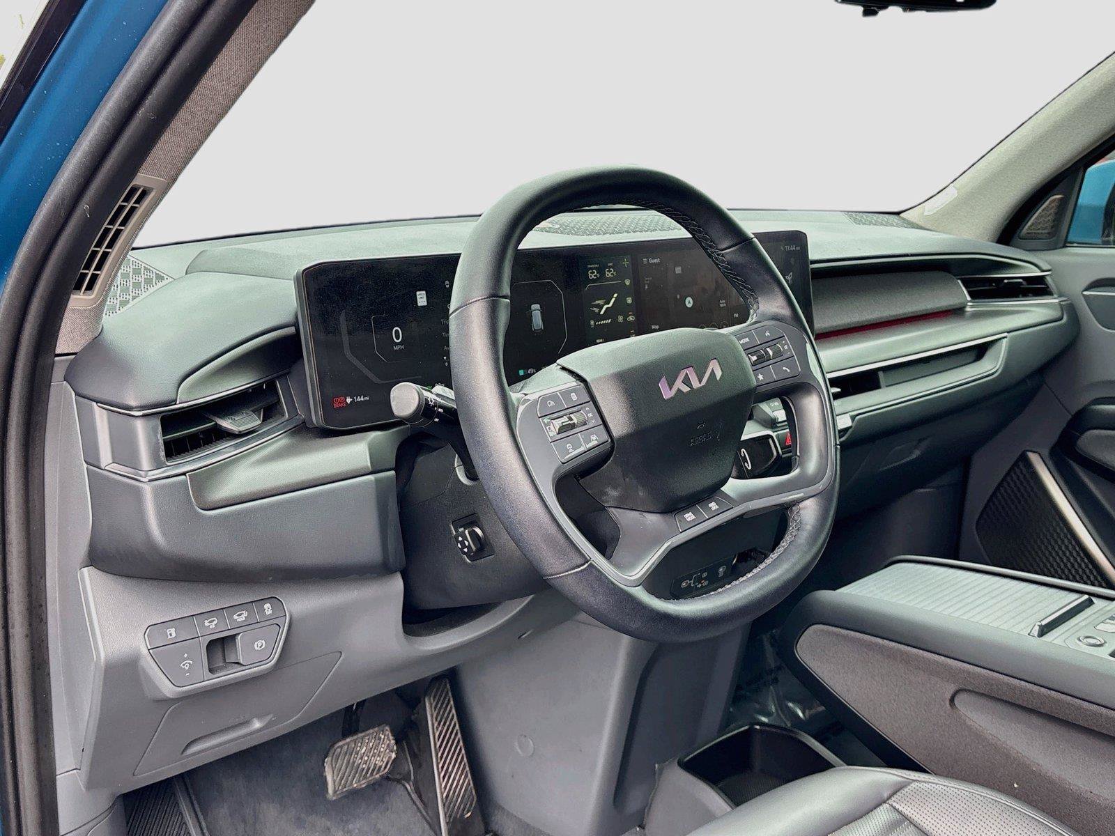 Used 2024 Kia EV9 Land AWD/4WD image 9