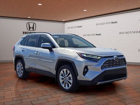Used 2024 Toyota RAV4 Limited w/ Weather Package AWD/4WD image 5