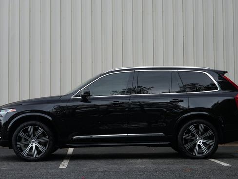 Used 2024 Volvo XC90 T8 Ultimate w/ Lounge Package AWD/4WD image 9