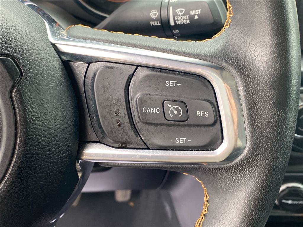 Used 2023 Jeep Gladiator Overland AWD/4WD image 17