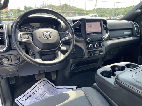 Used 2024 RAM 3500 Big Horn image 13