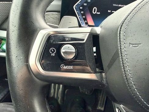 Used 2024 BMW 740i xDrive image 17