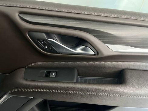 Used 2021 GMC Yukon Denali w/ Denali Premium Package image 65