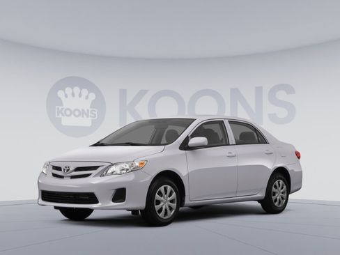 Used 2012 Toyota Corolla L FWD image 1