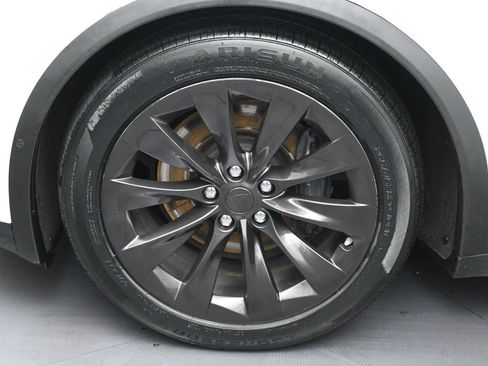 Used 2018 Tesla Model X 75D AWD/4WD image 39