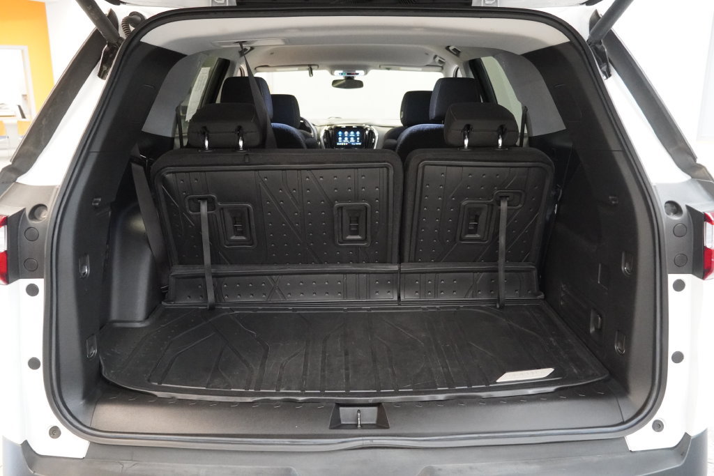 Used 2020 Chevrolet Traverse LT AWD/4WD image 11