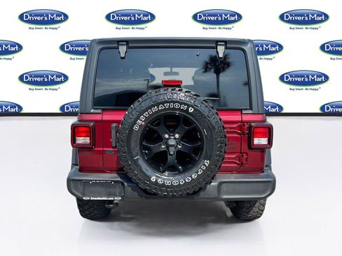 Used 2021 Jeep Wrangler Sport AWD/4WD image 6