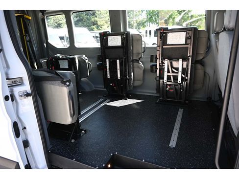 Used 2019 Ford Transit 350 148 High Roof RWD image 17