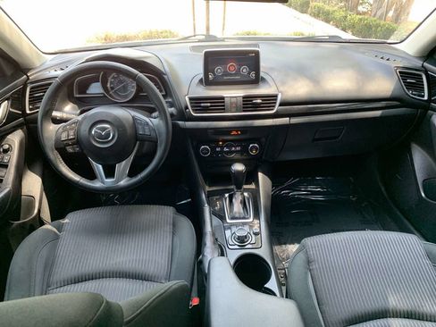 Used 2015 MAZDA MAZDA3 i Touring w/ Technology Package image 25
