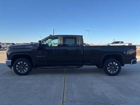 Used 2022 Chevrolet Silverado 3500 LT w/ Convenience Package image 5