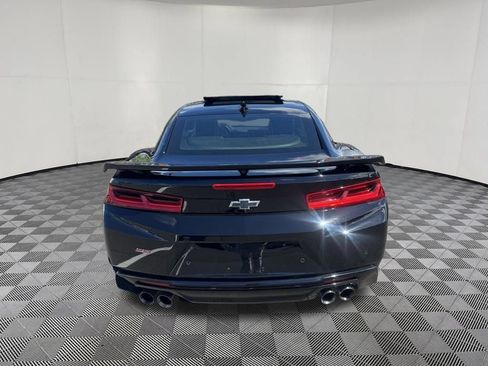 Used 2016 Chevrolet Camaro SS RWD image 6