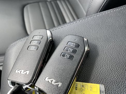 Used 2024 Kia Sportage SX Prestige image 33