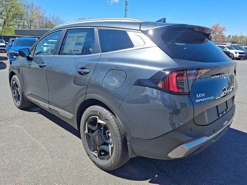 New 2026 Kia Sportage EX AWD/4WD image 4