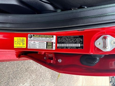 Used 2026 Toyota Camry LE FWD image 33