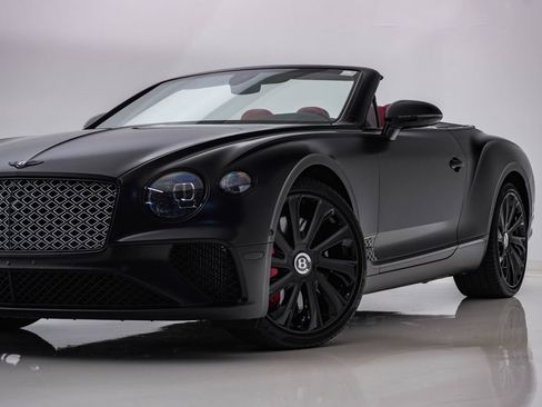 Used 2022 Bentley Continental GT AWD/4WD image 2