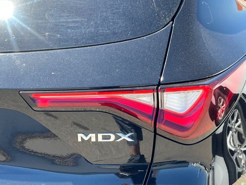 Used 2024 Acura MDX FWD image 18