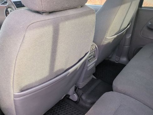 Used 2001 Ford Explorer Sport Trac 4x4 image 18