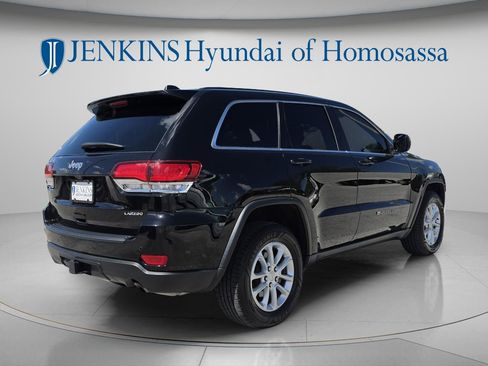 Used 2022 Jeep Grand Cherokee Laredo X RWD image 5