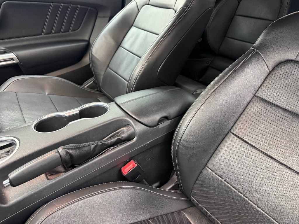 Used 2023 Ford Mustang Premium RWD image 27